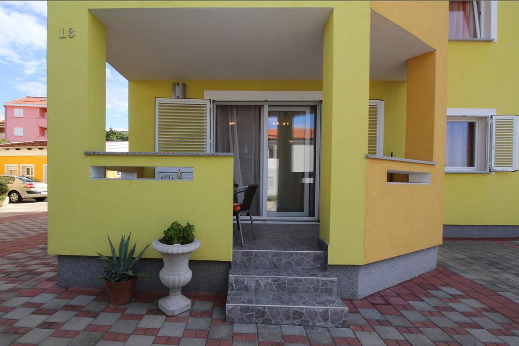 Apartments Koritnik Punat Bilik gambar