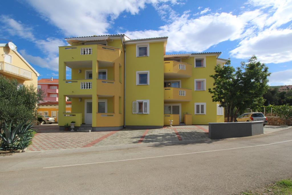 Apartments Koritnik Punat Bilik gambar