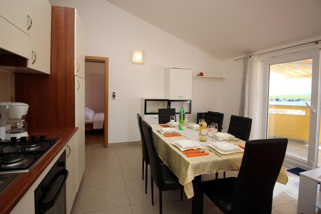 Apartments Koritnik Punat Luaran gambar