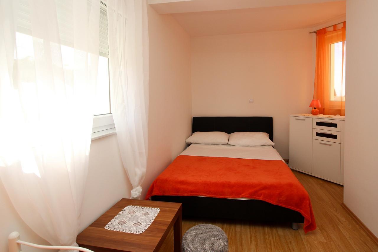 Apartments Koritnik Punat Luaran gambar