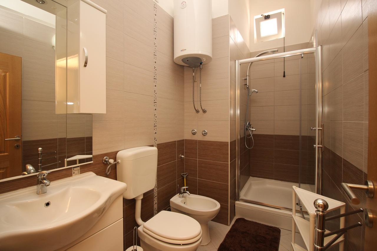 Apartments Koritnik Punat Luaran gambar