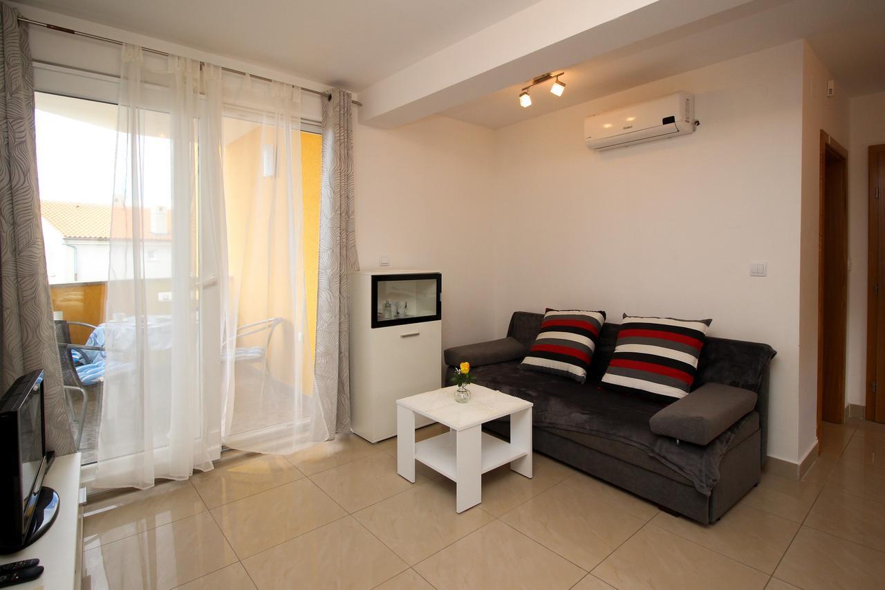Apartments Koritnik Punat Luaran gambar
